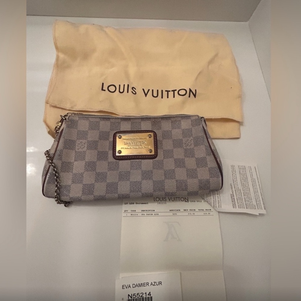 Louis Vuitton Damier Azur Eva clutch